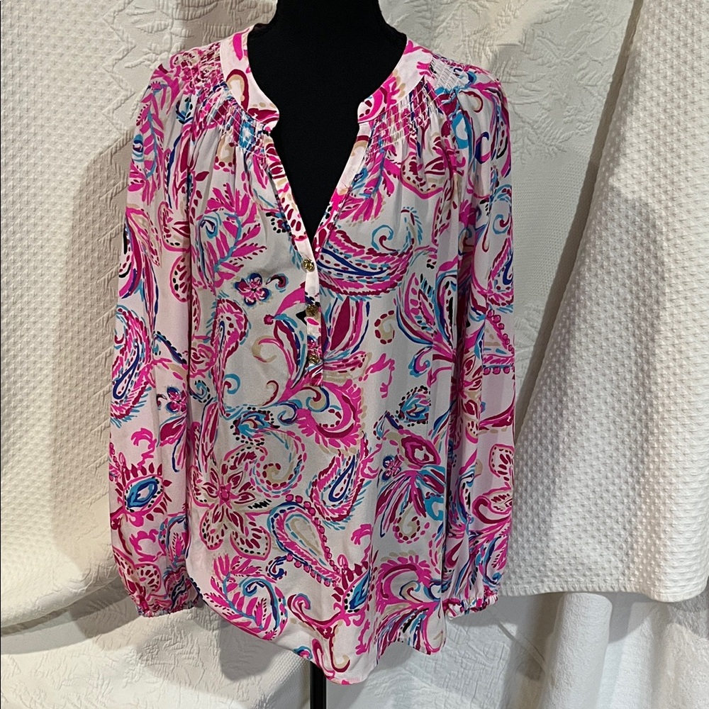 Lilly Pulitzer Elsa Coconut Flitting About Silk Top, size large